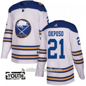 Barn Ishockey Buffalo Sabres Tröja Kyle Okposo 21 2018 Winter Classic Adidas Vit Authentic